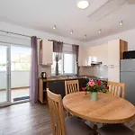 With Parking Space - 25204 Zadar