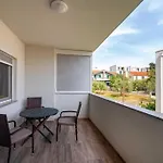 Apartman With Parking Space - 25204