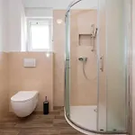 Apartman With Parking Space - 25204 *