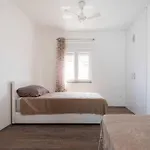 With Parking Space - 25204 Apartman *