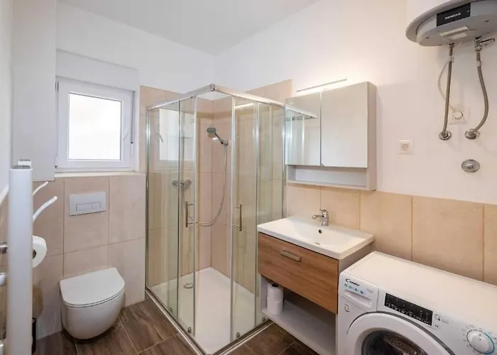 Apartment With Parking Space - 25204 Zadar